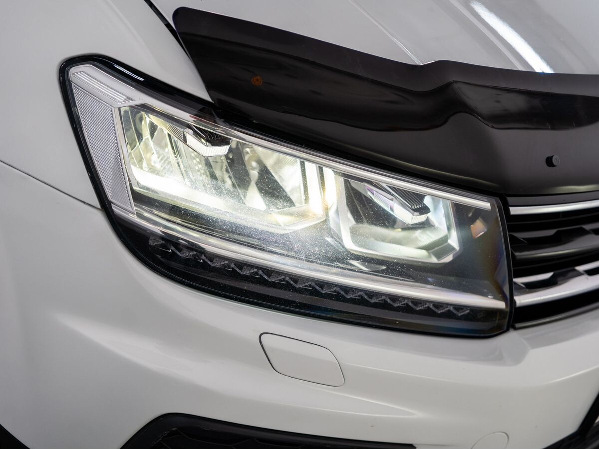 Volkswagen Tiguan 2020 - фото автомобиля