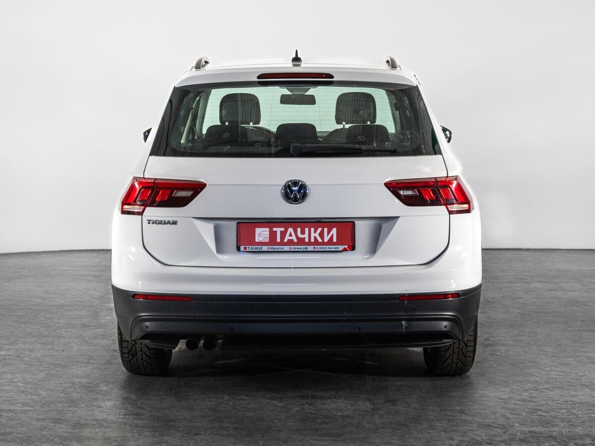 Volkswagen Tiguan 2020 - фото автомобиля