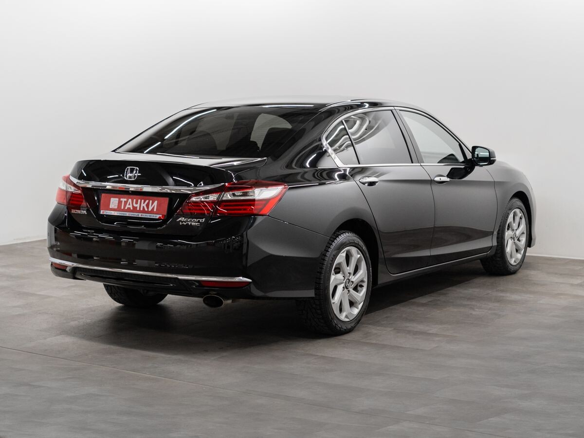 Honda Accord 2016 - фото автомобиля