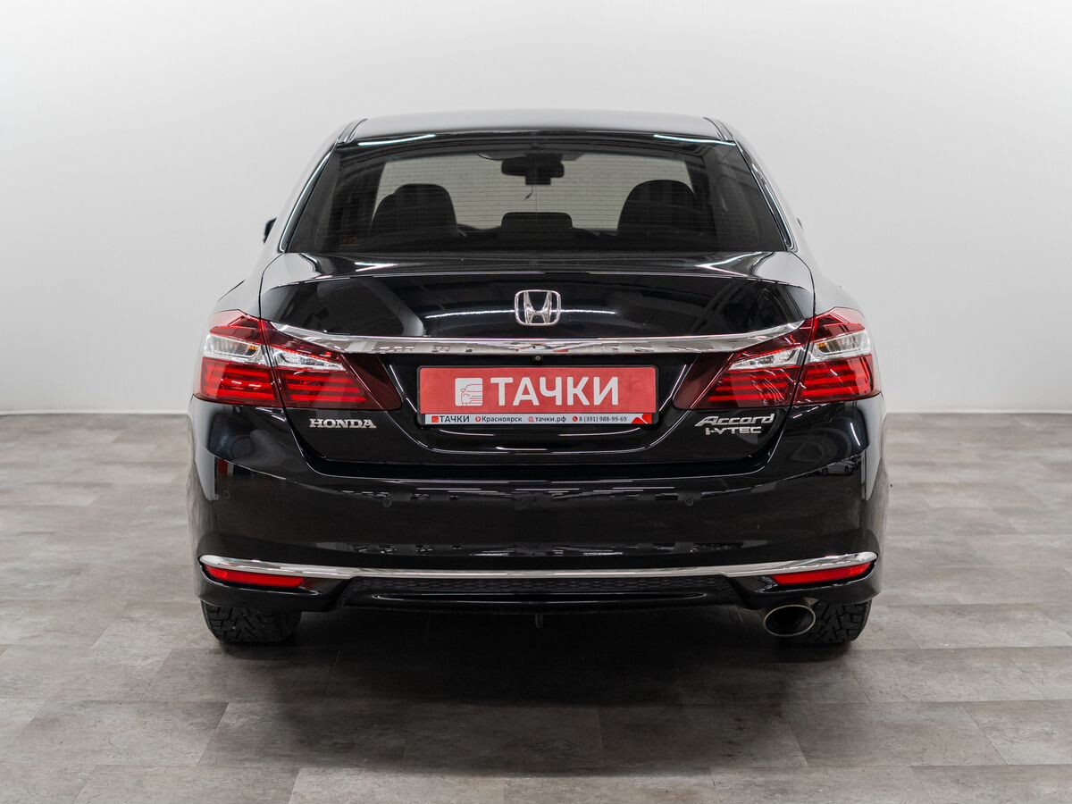Honda Accord 2016 - фото автомобиля
