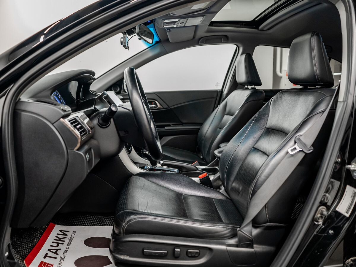 Honda Accord 2016 - фото автомобиля