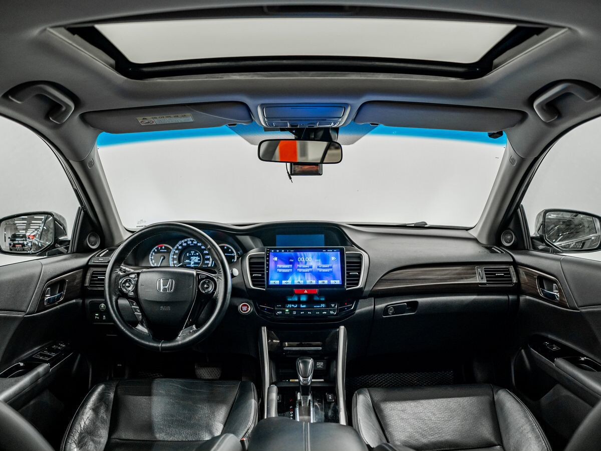 Honda Accord 2016 - фото автомобиля