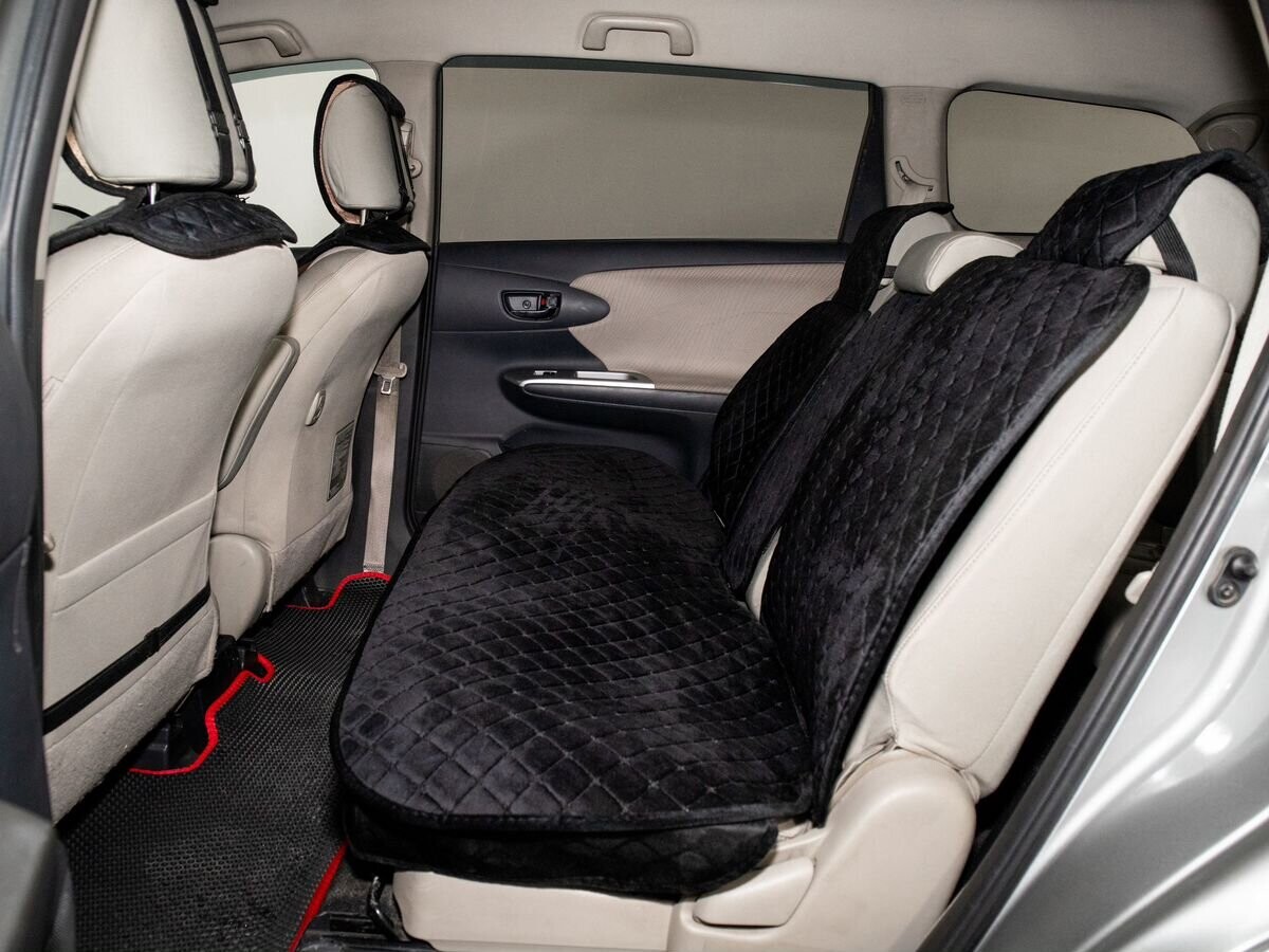 Toyota Wish 2009 - фото автомобиля