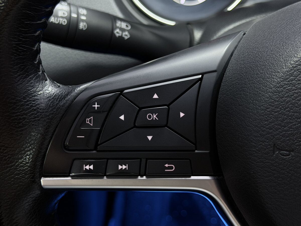 Nissan X-Trail 2023 - фото автомобиля