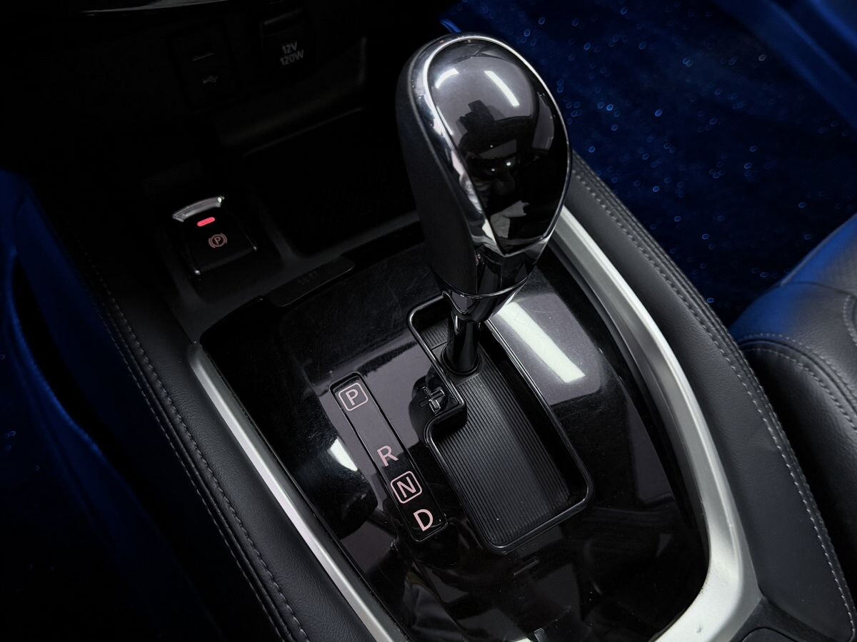 Nissan X-Trail 2023 - фото автомобиля
