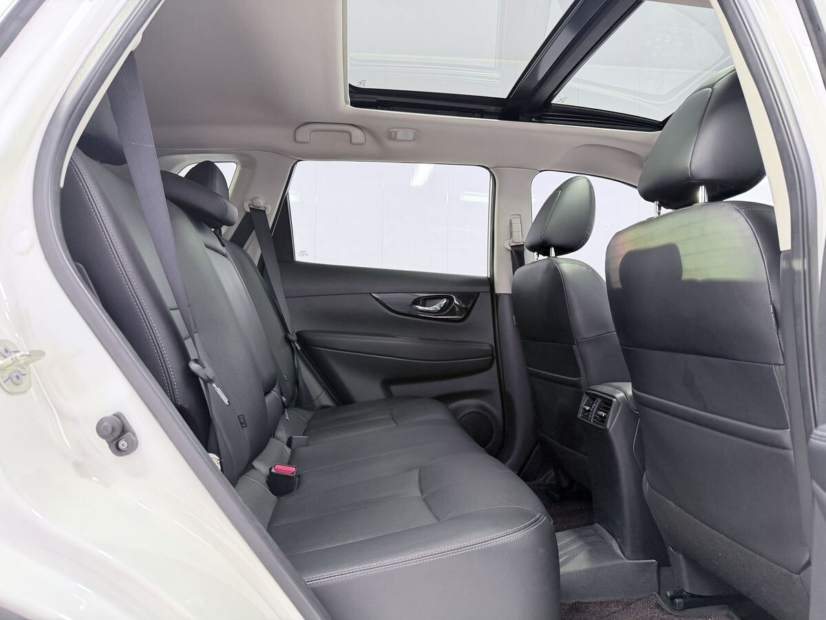 Nissan X-Trail 2023 - фото автомобиля