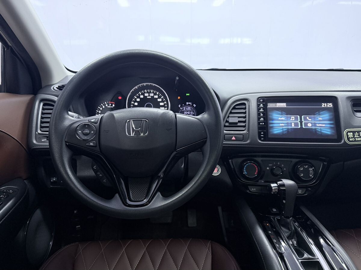 Honda Vezel 2022 - фото автомобиля