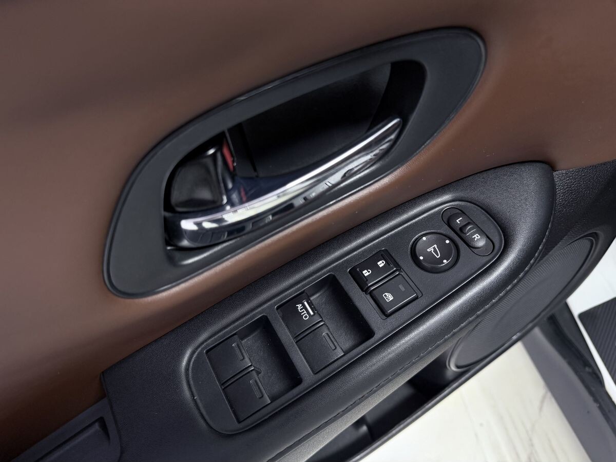 Honda Vezel 2022 - фото автомобиля