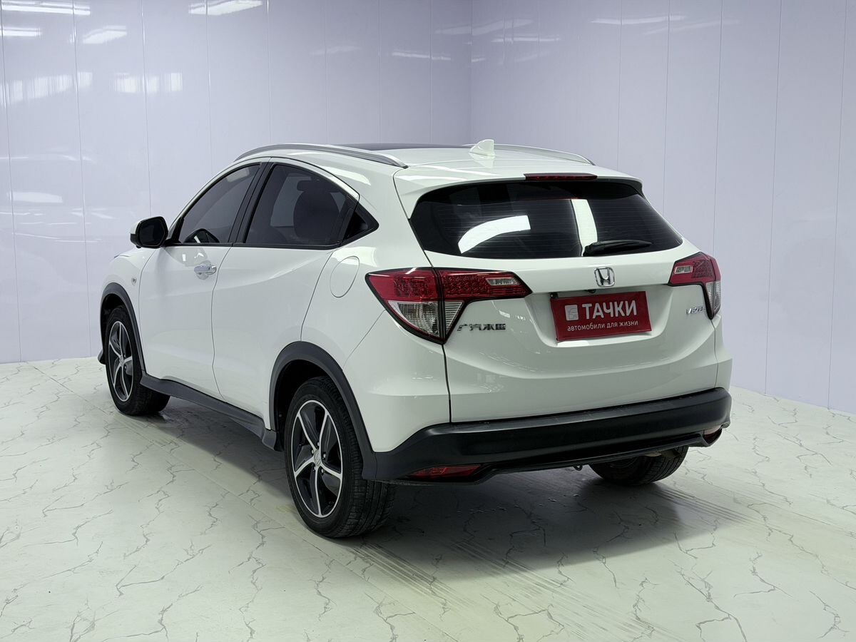 Honda Vezel 2022 - фото автомобиля