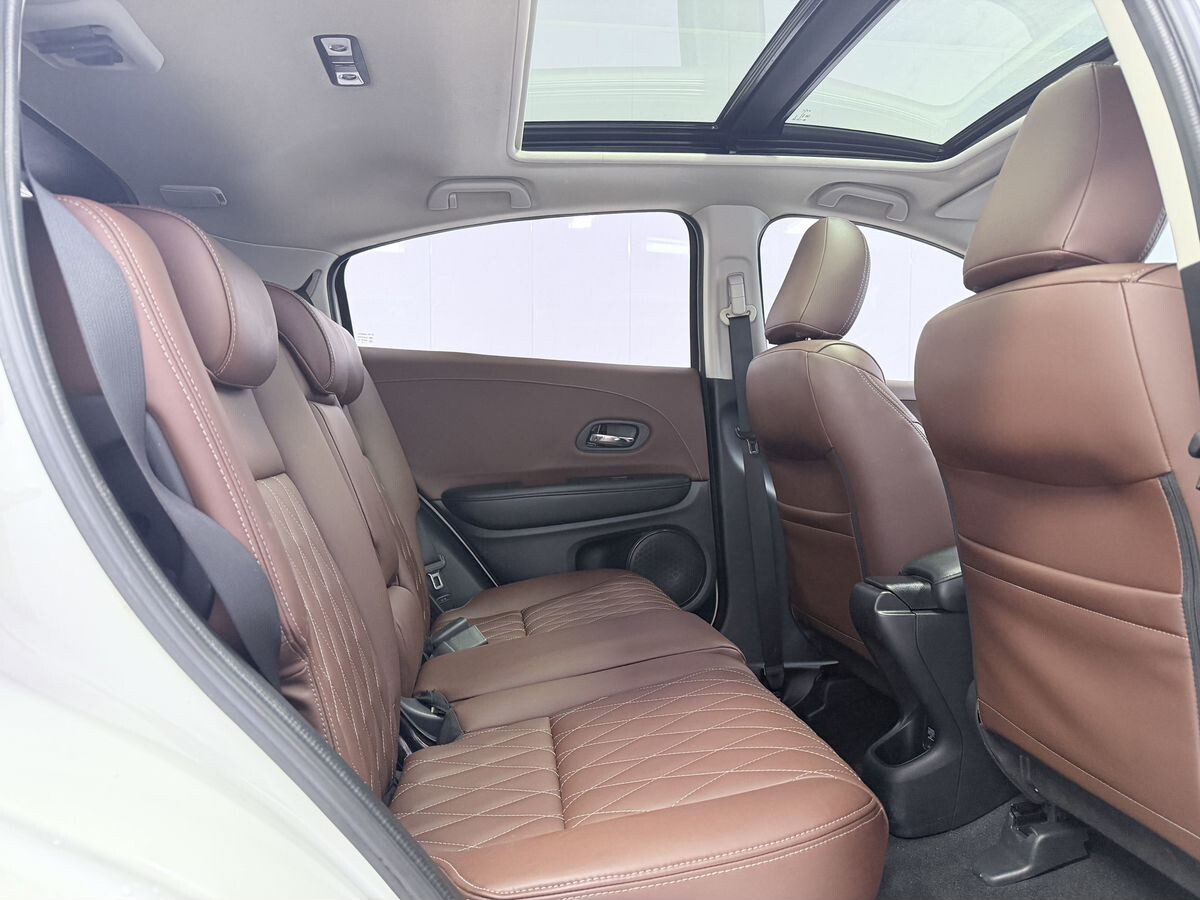 Honda Vezel 2022 - фото автомобиля