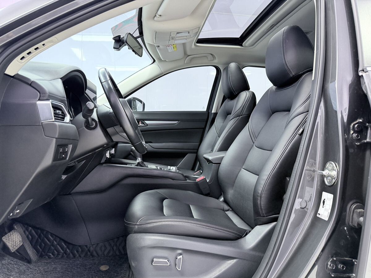 Mazda CX-5 2022 - фото автомобиля