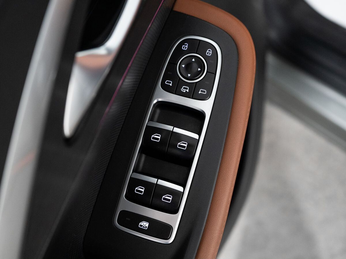 OMODA C5 2023 - фото автомобиля