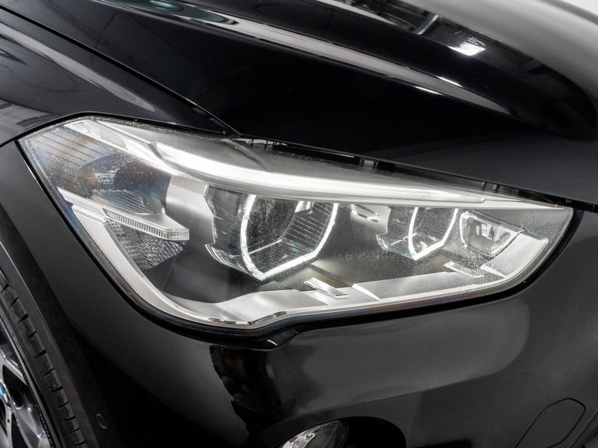BMW X1 2015 - фото автомобиля