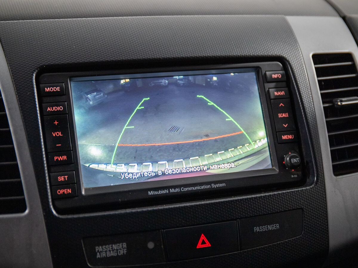 Mitsubishi Outlander 2011 - фото автомобиля