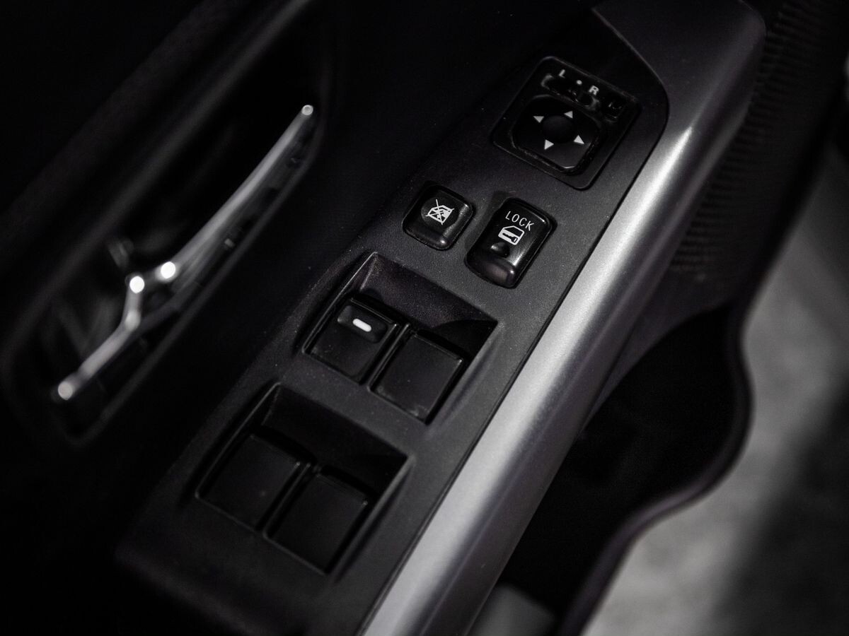 Mitsubishi Outlander 2011 - фото автомобиля