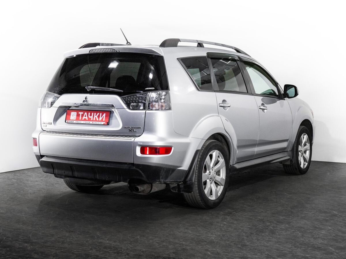 Mitsubishi Outlander 2011 - фото автомобиля