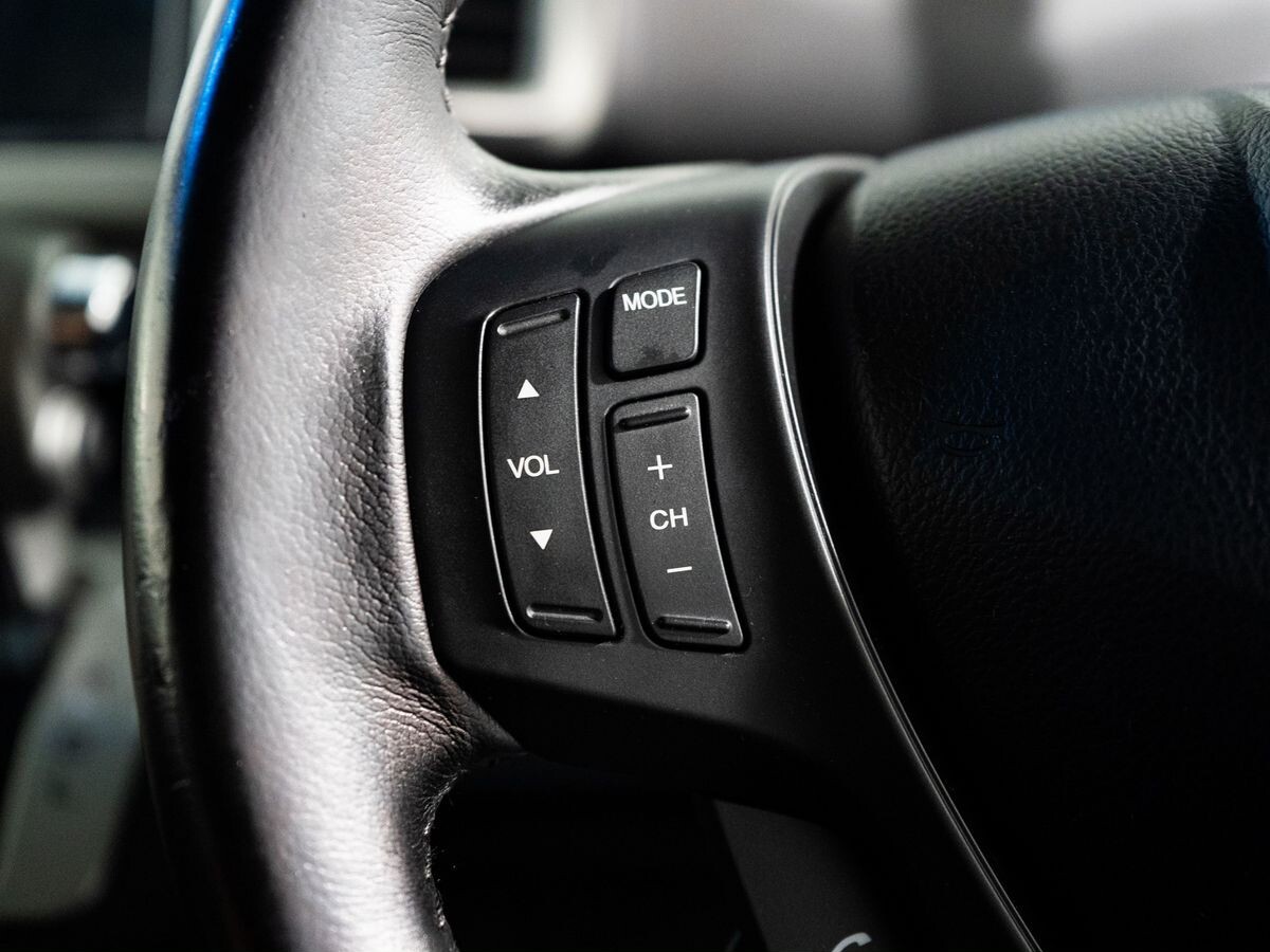 Honda Freed 2012 - фото автомобиля