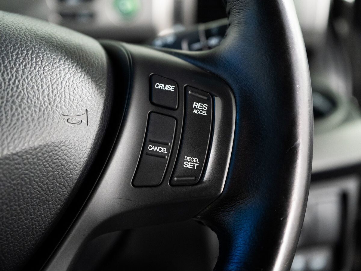 Honda Freed 2012 - фото автомобиля