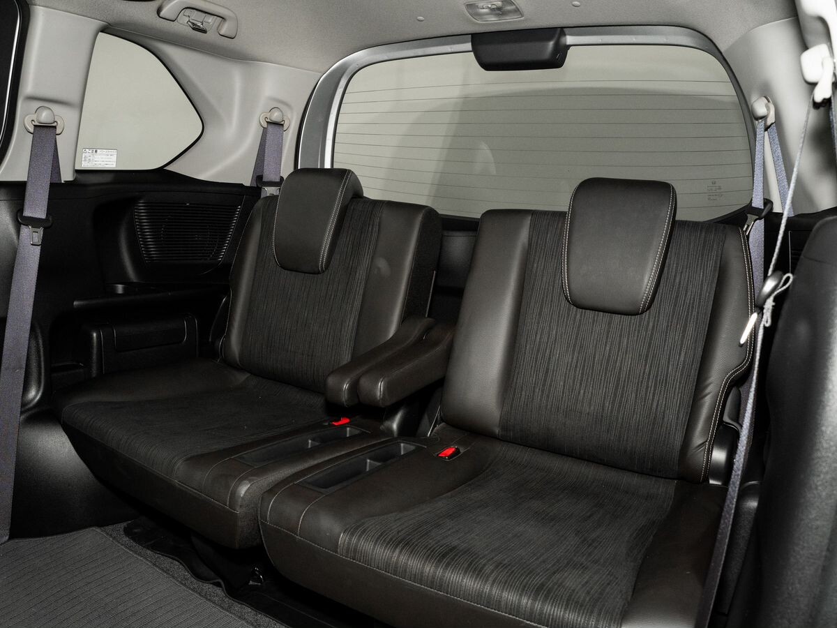 Honda Freed 2012 - фото автомобиля