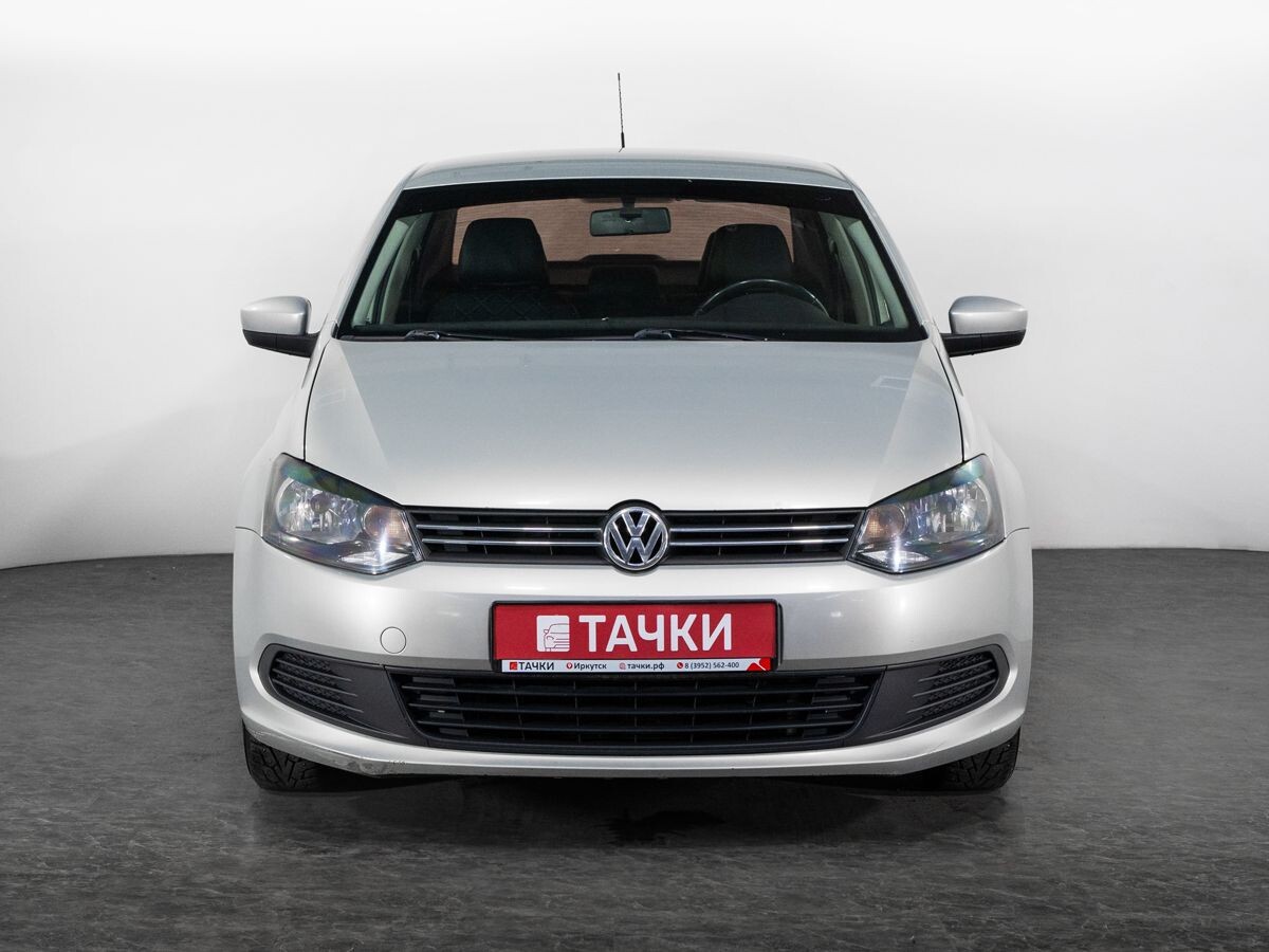 Volkswagen Polo 2012 - фото автомобиля