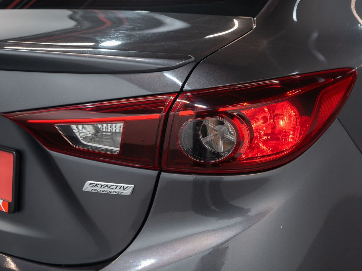 Mazda Mazda3 2013 - фото автомобиля