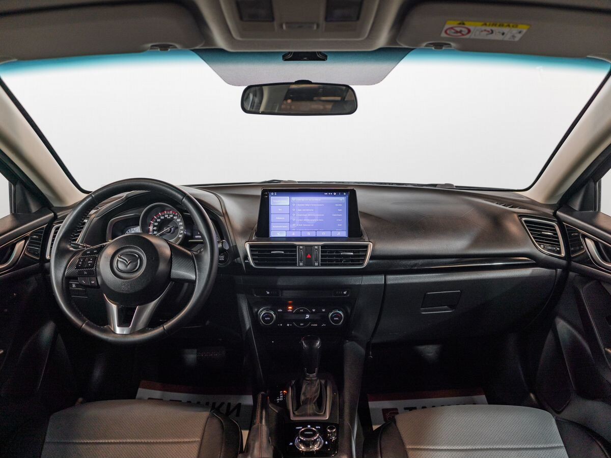 Mazda Mazda3 2013 - фото автомобиля