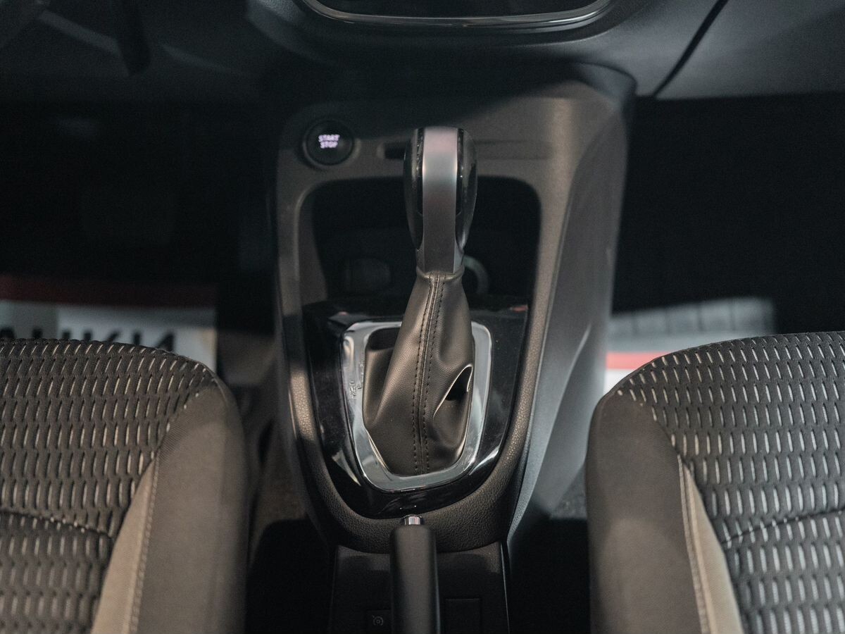 Renault Kaptur 2017 - фото автомобиля