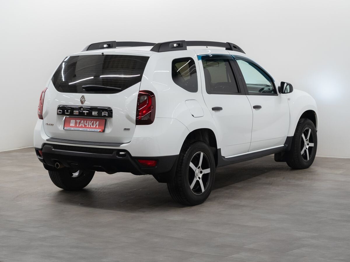 Renault Duster 2019 - фото автомобиля