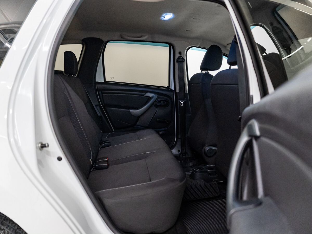 Renault Duster 2019 - фото автомобиля