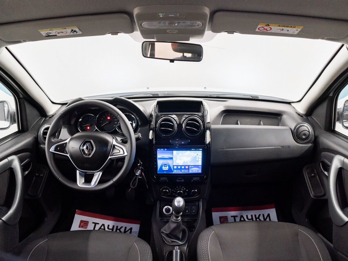 Renault Duster 2019 - фото автомобиля
