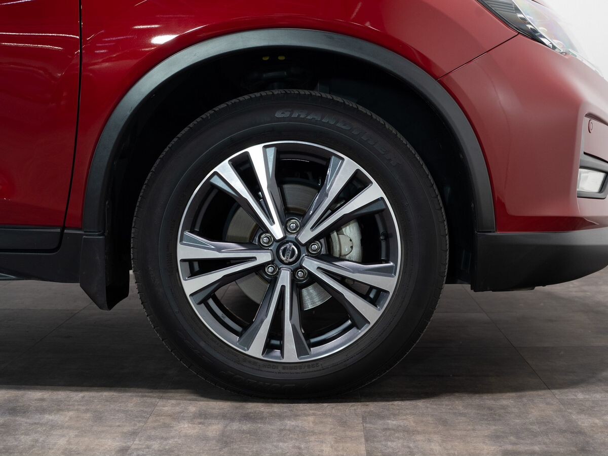 Nissan X-Trail 2019 - фото автомобиля