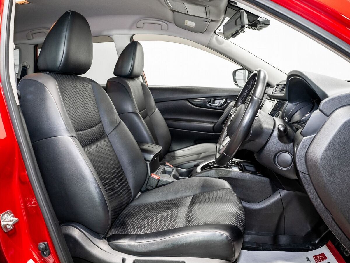 Nissan X-Trail 2019 - фото автомобиля