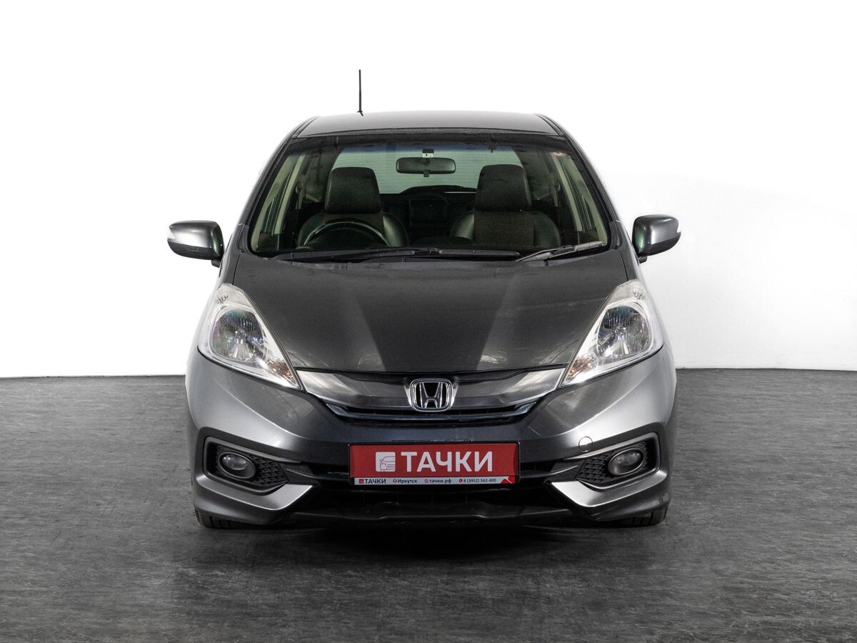 Honda Fit Shuttle 2013 - фото автомобиля