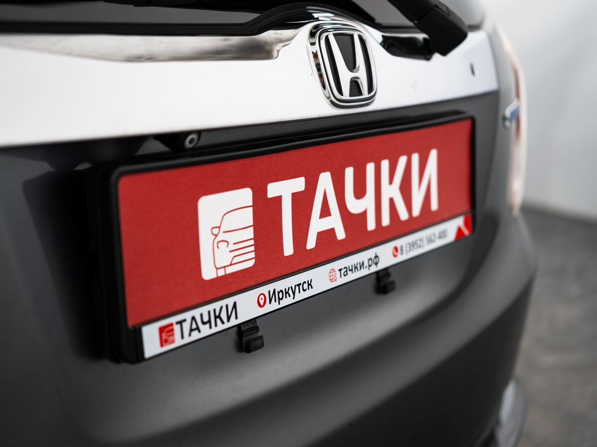 Honda Fit Shuttle 2013 - фото автомобиля