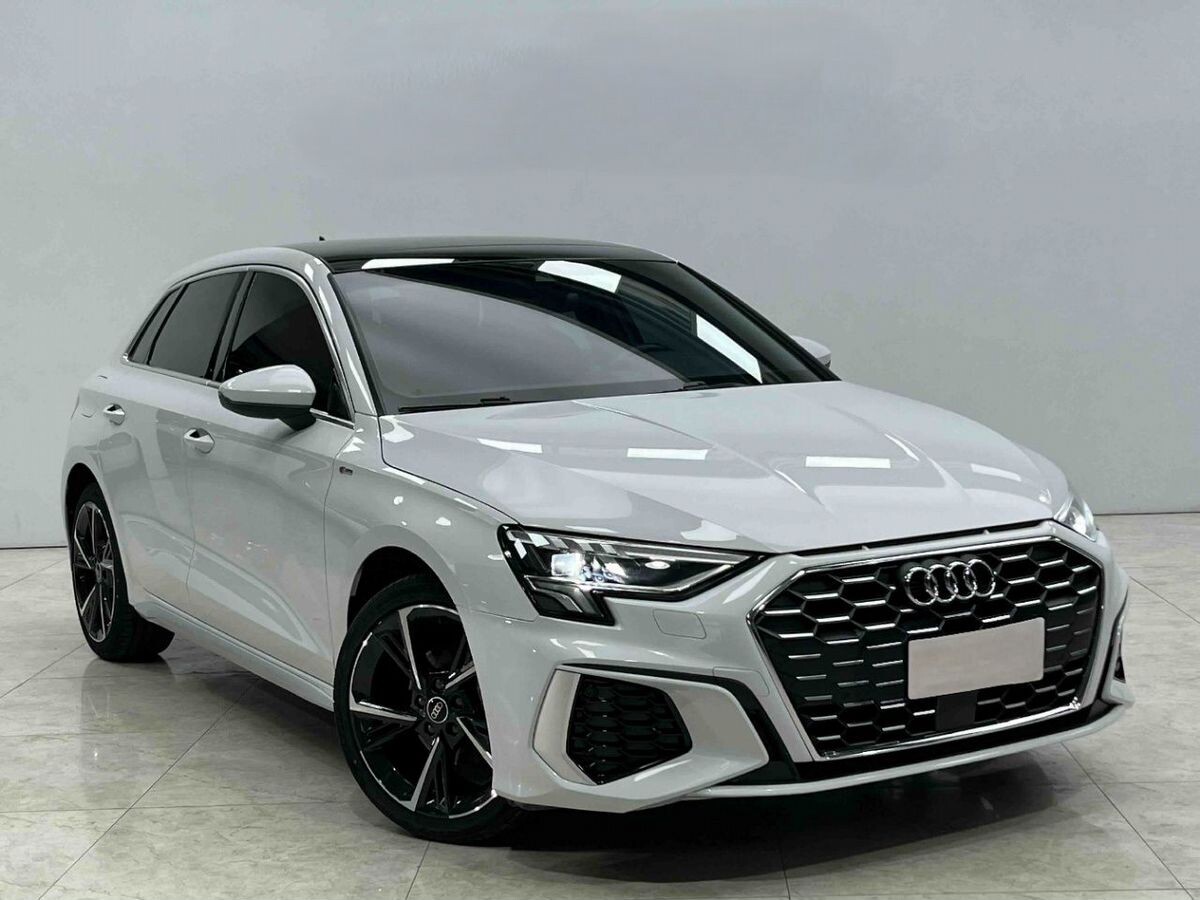 Audi A3 2022 - фото автомобиля