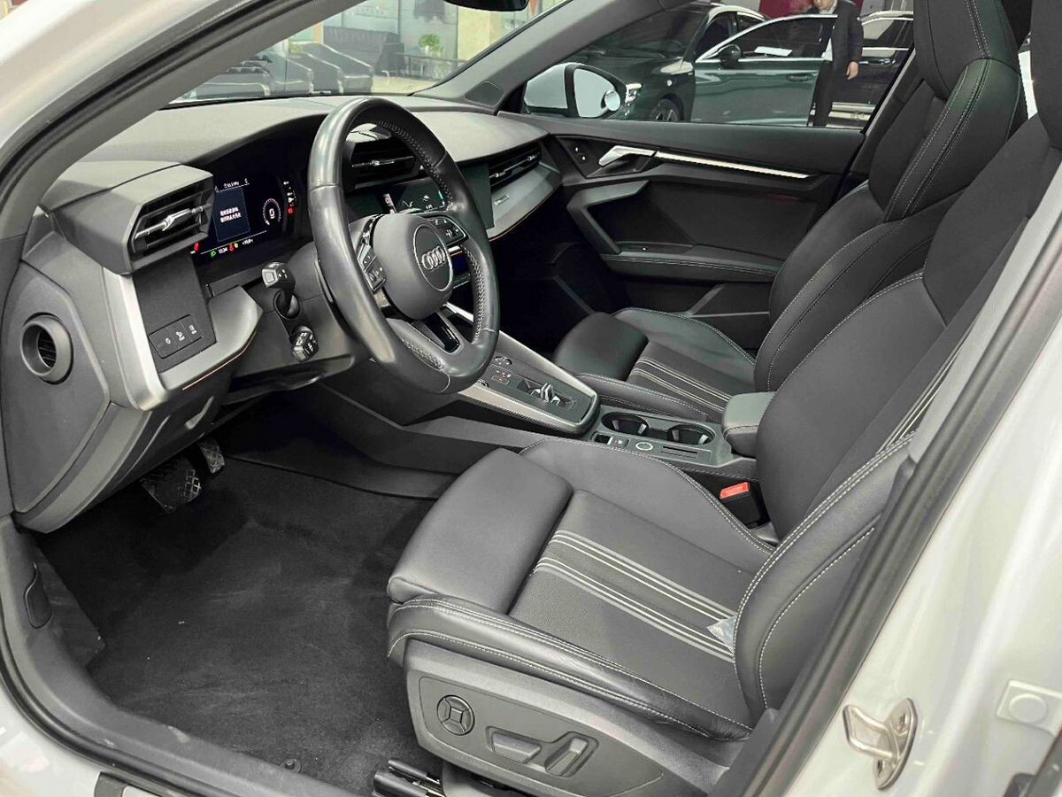 Audi A3 2022 - фото автомобиля