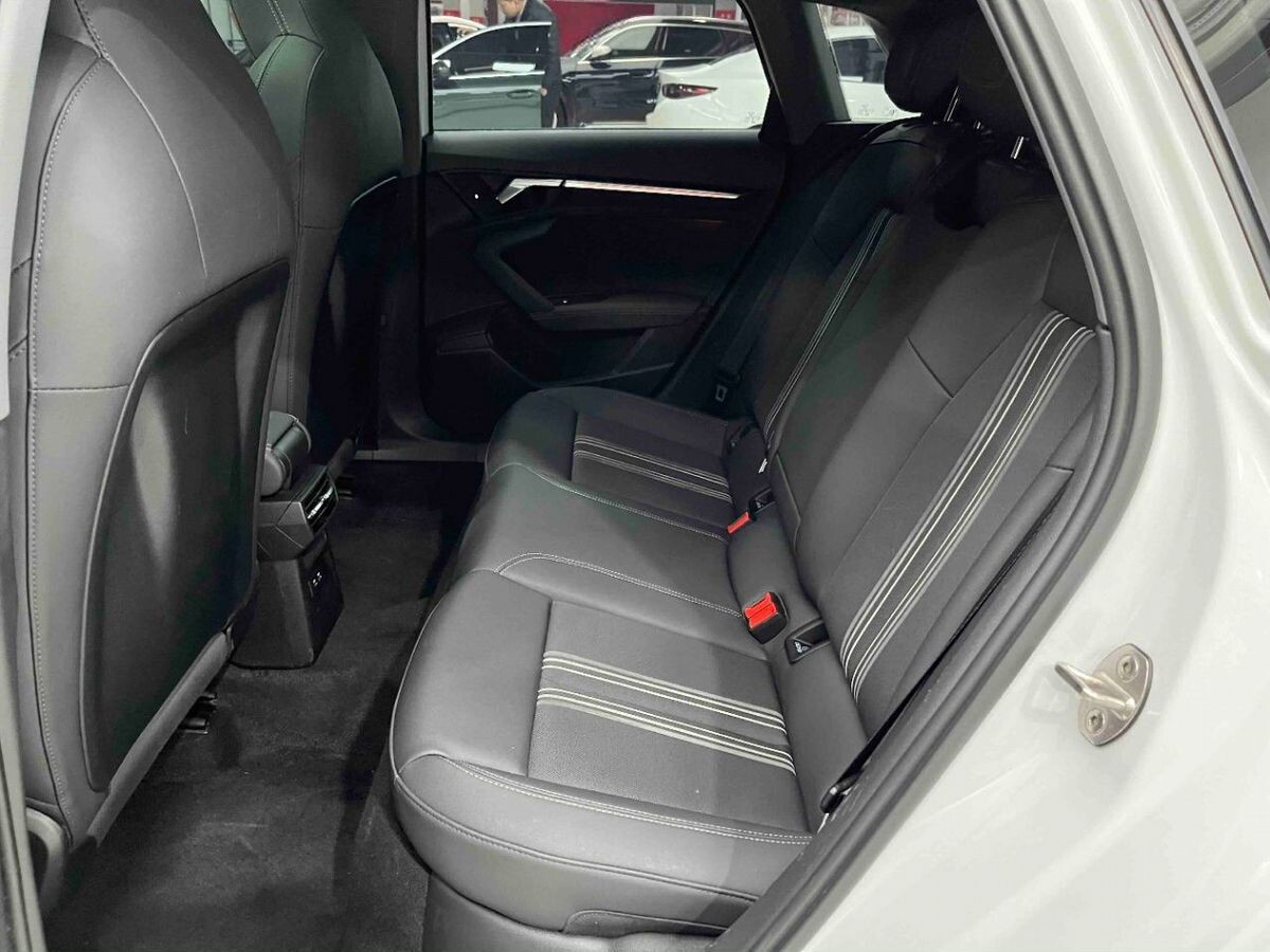 Audi A3 2022 - фото автомобиля