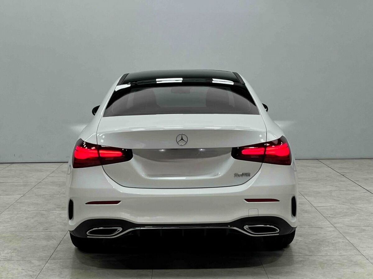 Mercedes-Benz A-Class 2023 - фото автомобиля