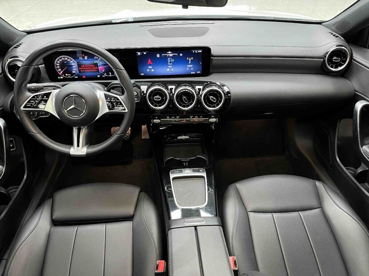 Mercedes-Benz A-Class 2023 - фото автомобиля