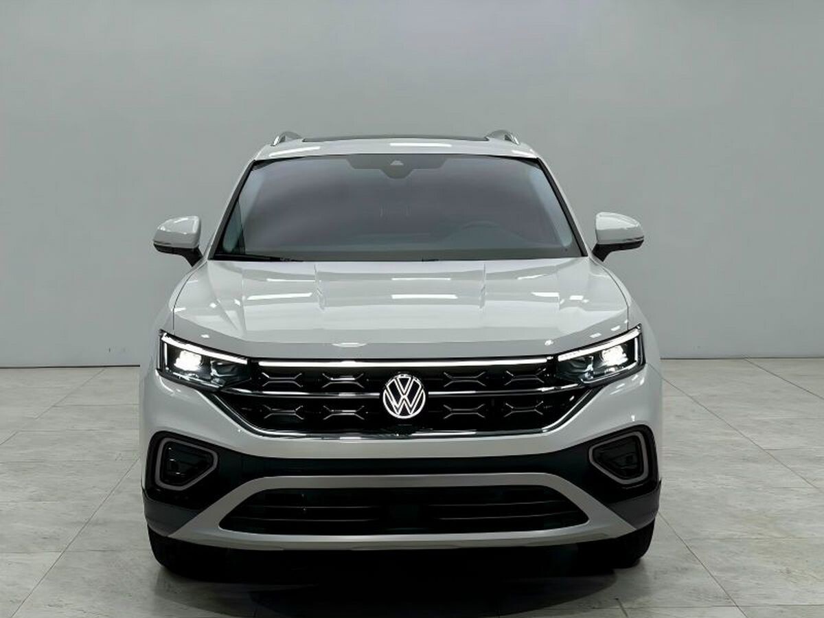 Volkswagen Tayron 2022 - фото автомобиля
