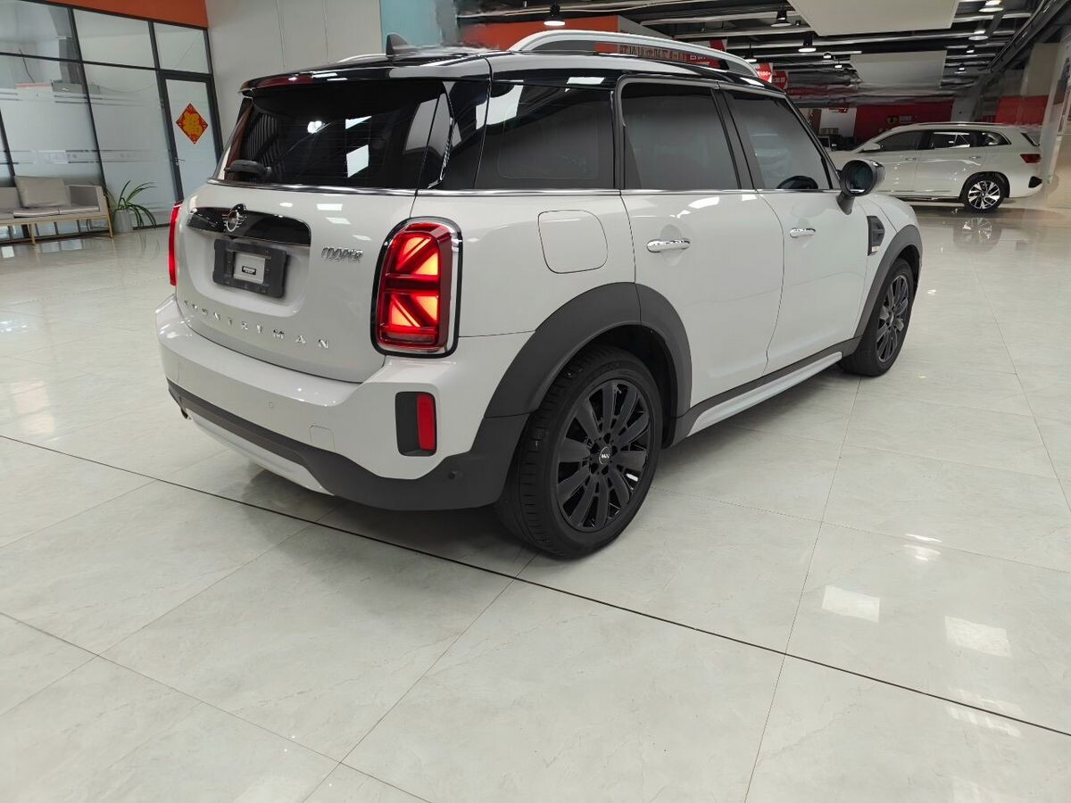 MINI Countryman 2021 - фото автомобиля