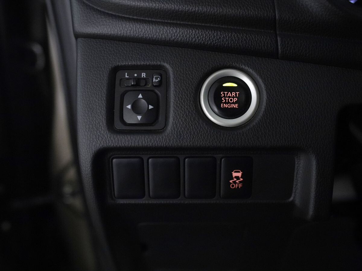 Mitsubishi Pajero Sport 2016 - фото автомобиля