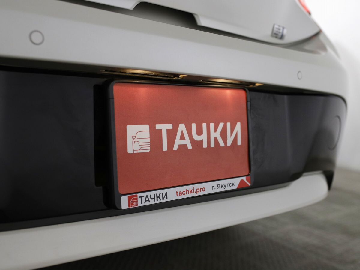 Toyota Corolla 2019 - фото автомобиля