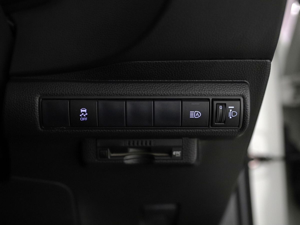 Toyota Corolla 2019 - фото автомобиля