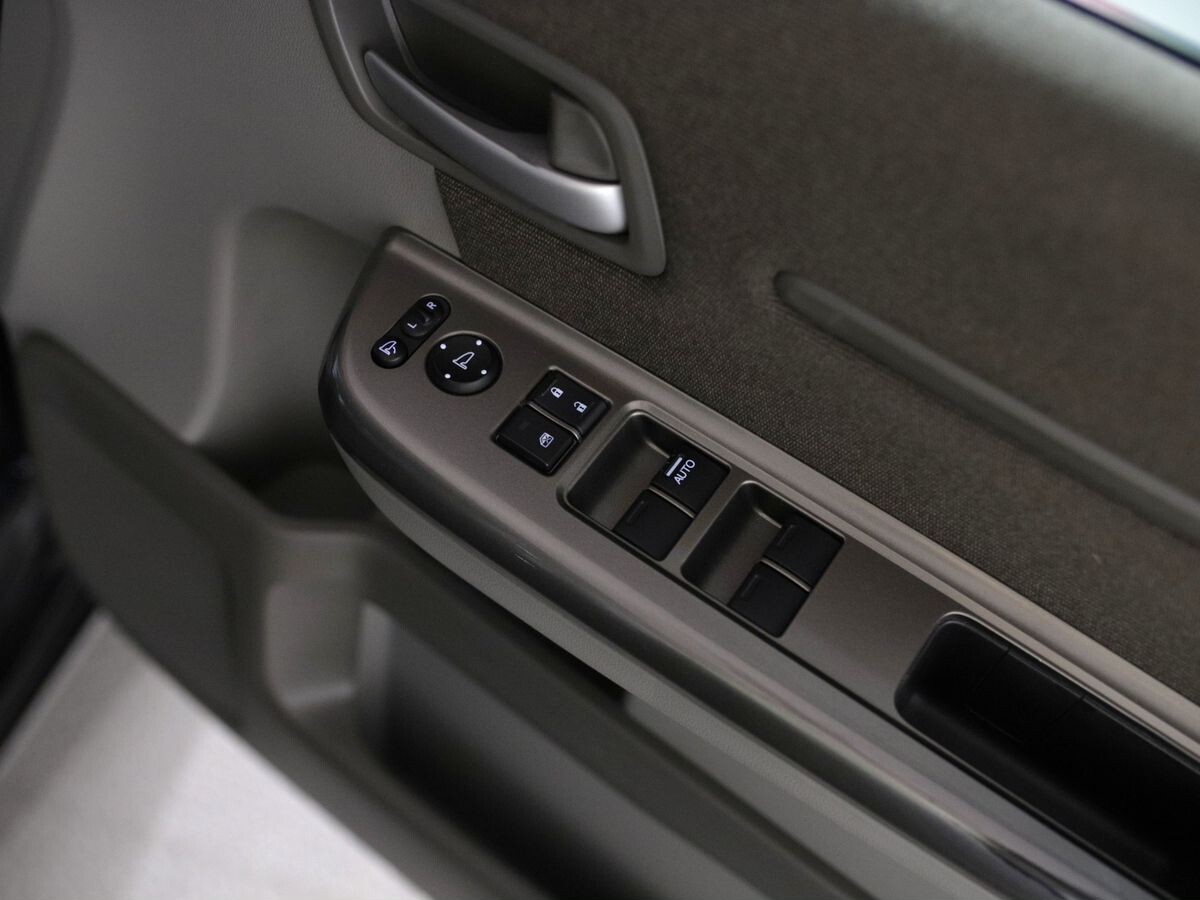 Honda Stepwgn 2018 - фото автомобиля