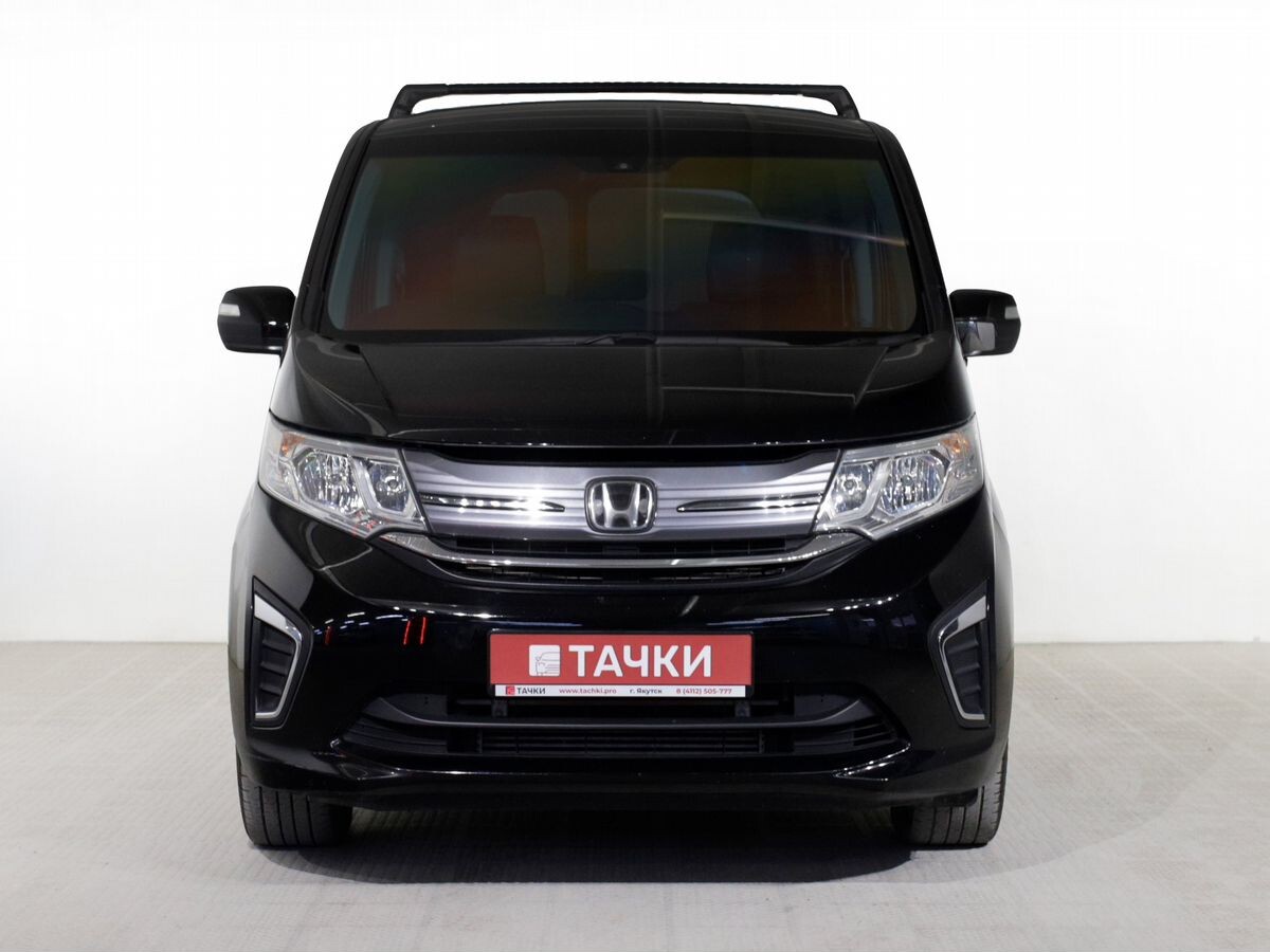 Honda Stepwgn 2018 - фото автомобиля
