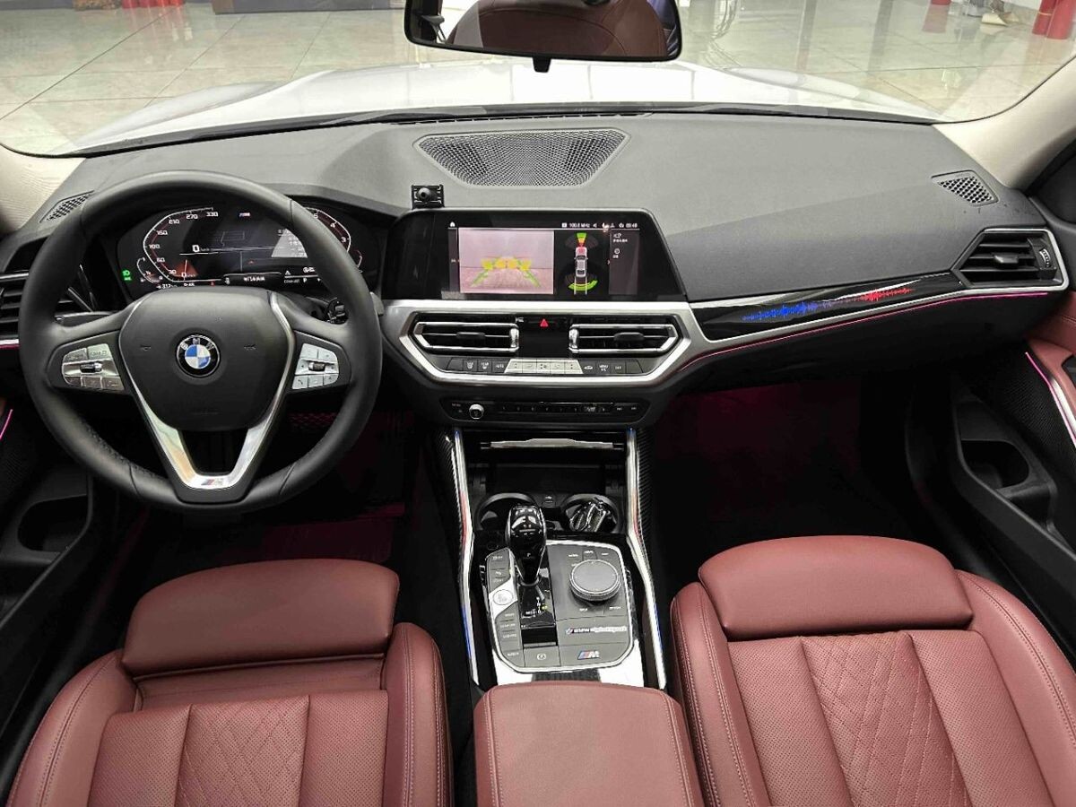 BMW 3-Series 2022 - фото автомобиля
