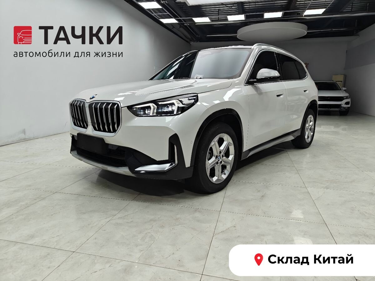 BMW X1 2023 - фото автомобиля