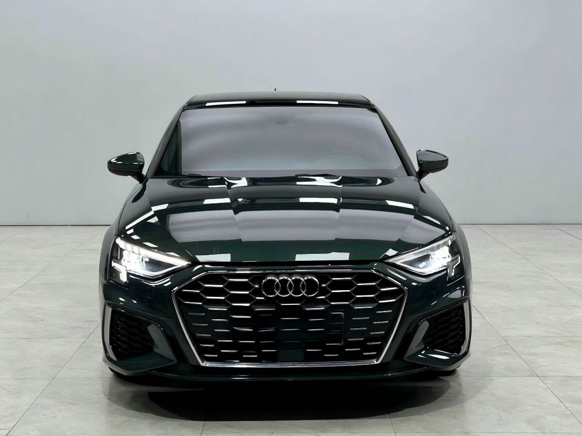 Audi A3 2022 - фото автомобиля