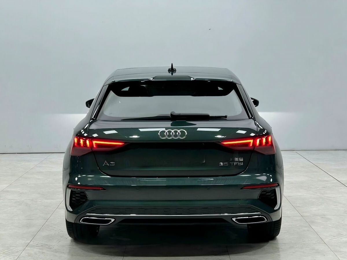 Audi A3 2022 - фото автомобиля